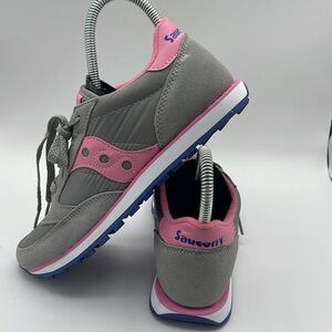 Saucony Jazz Low Pro Gray and Pink Athletic Shoes Womens Size 8